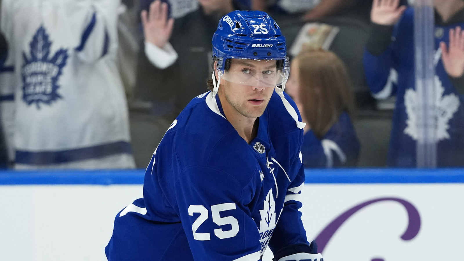 https://www.yardbarker.com/media/8/3/834f7b905d82aacf8451e773f3bac9dac52d4c79/thumb_16x9/oct-18-2025-toronto-ontario-toronto-maple-leafs.jpg?v=2