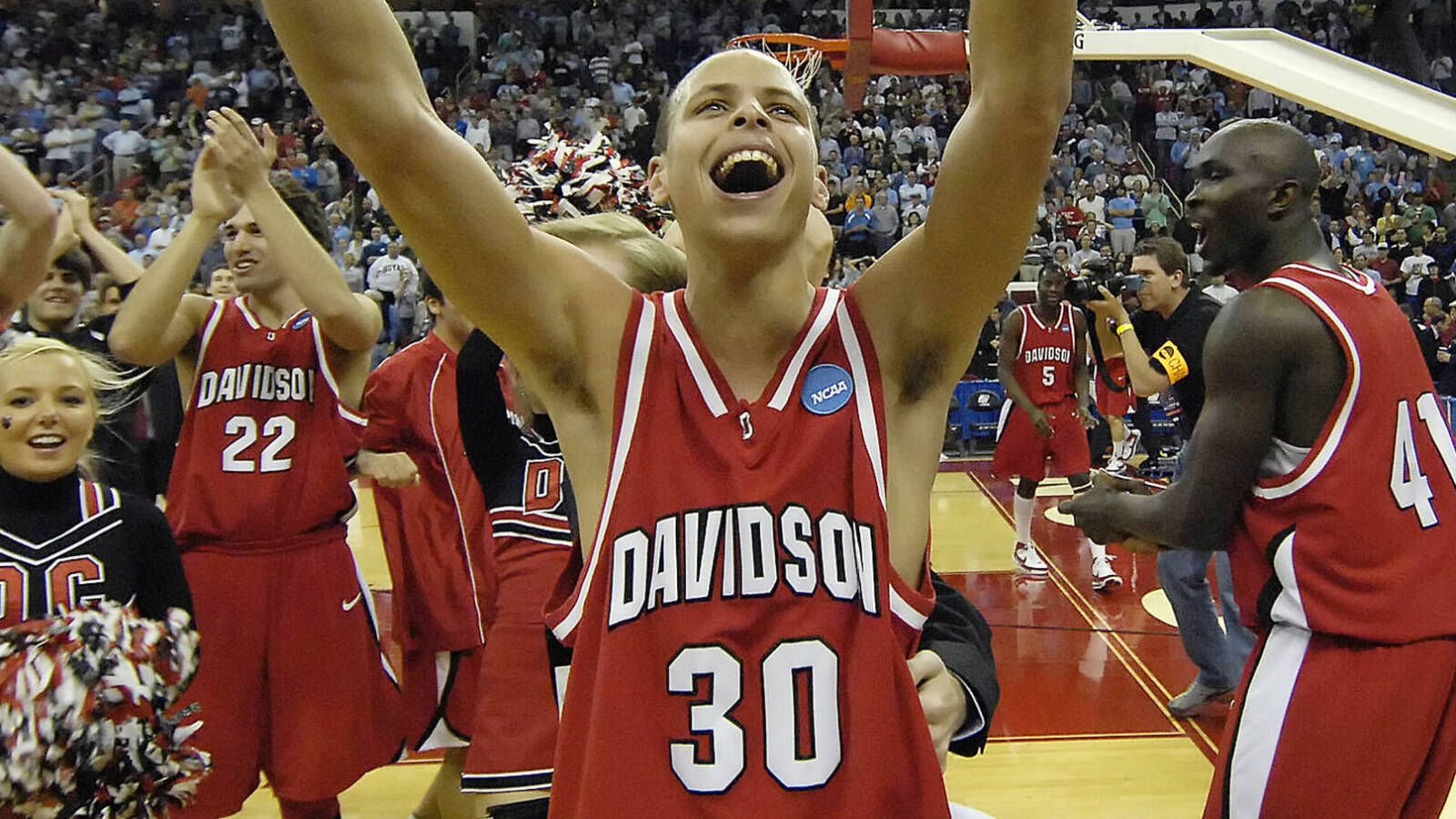 Stephen Curry won't have his jersey retired by Davidson College