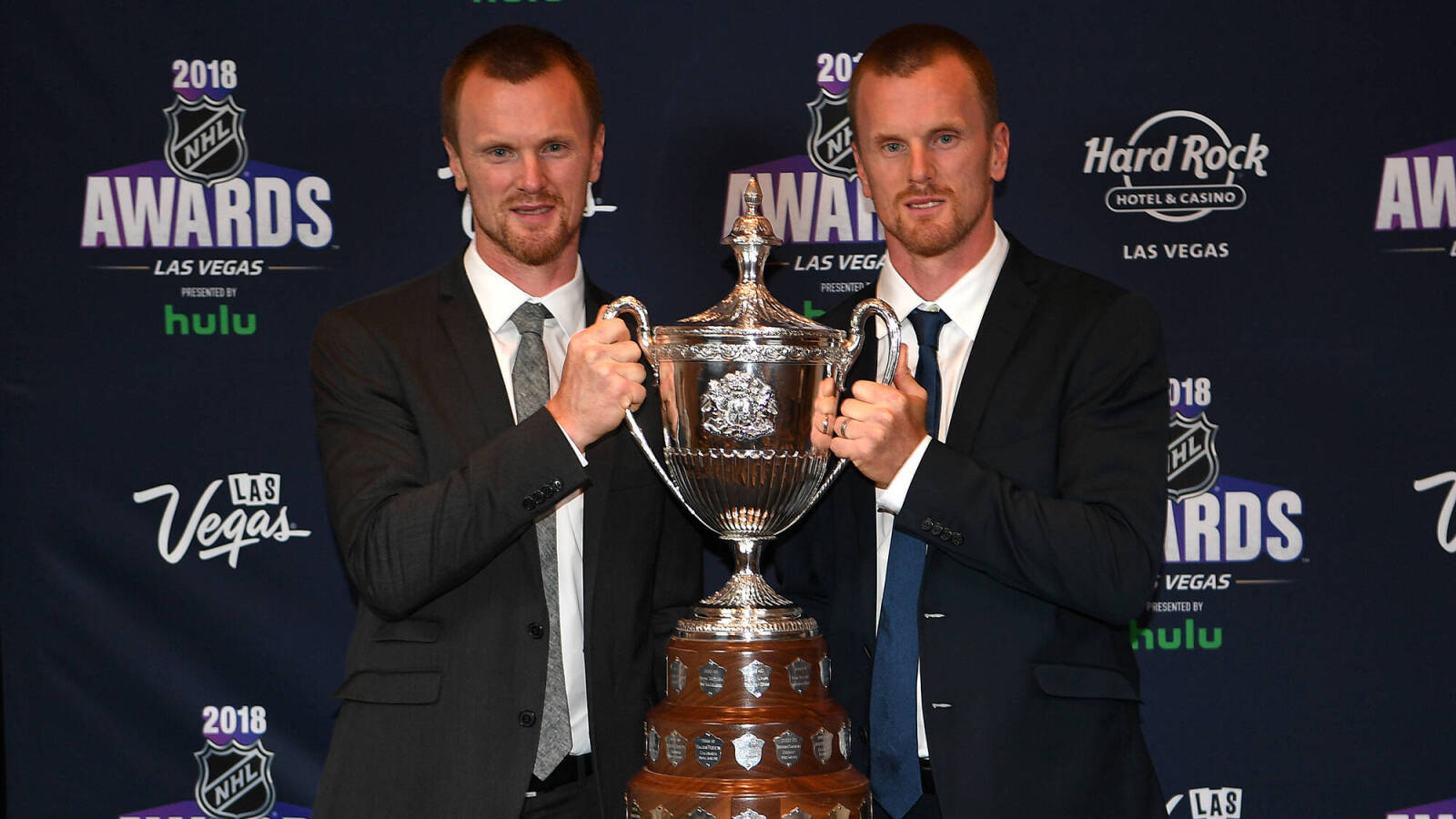Alfredsson, Luongo, Sedin twins headline HOF inductees