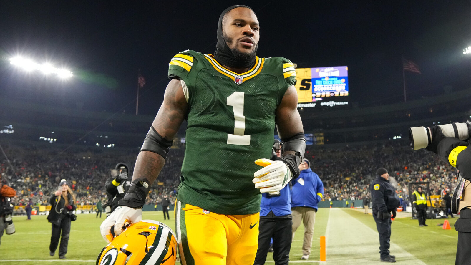 Packers Gut 3 Starters To Afford Micah Parsons—$33M Over The Cap 8 Months Later