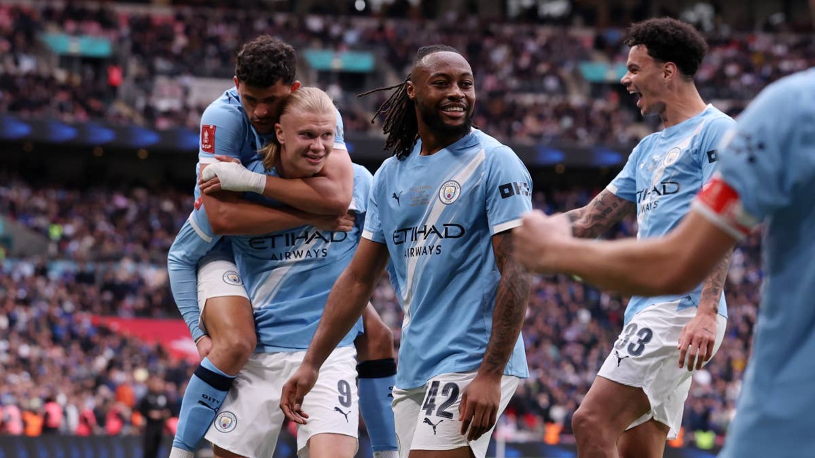 https://www.yardbarker.com/media/8/3/83f2cde60ce864a5e309872691815f97a991288d/thumb_16x9/chelsea-v-manchester-city---emirates-fa-cup-final.jpg