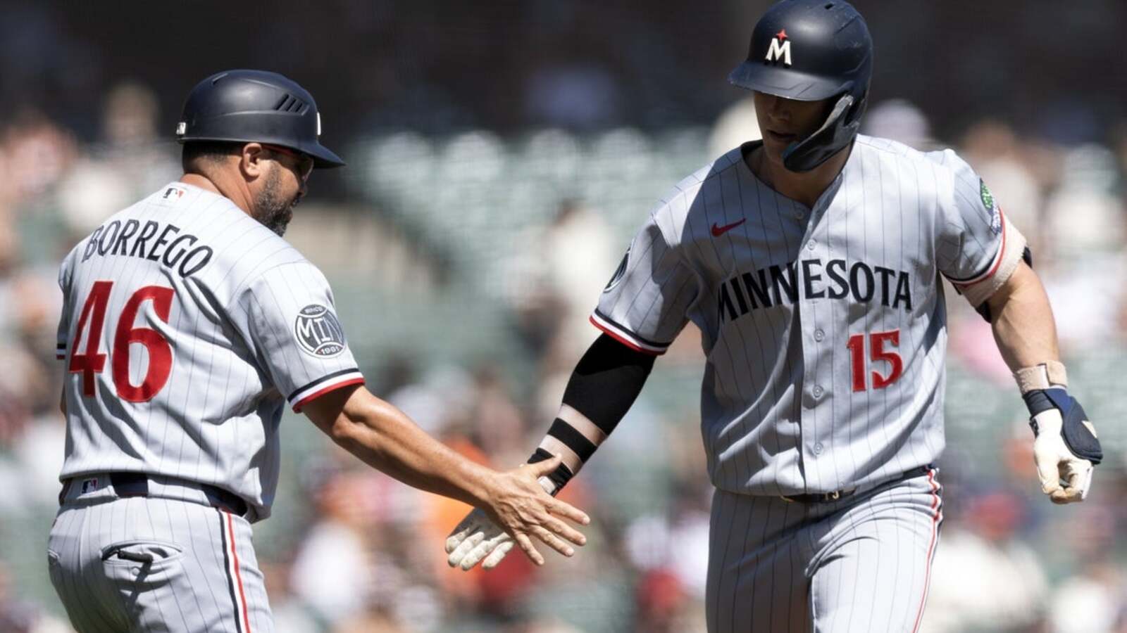 Twins wrap road schedule by rallying past Giants