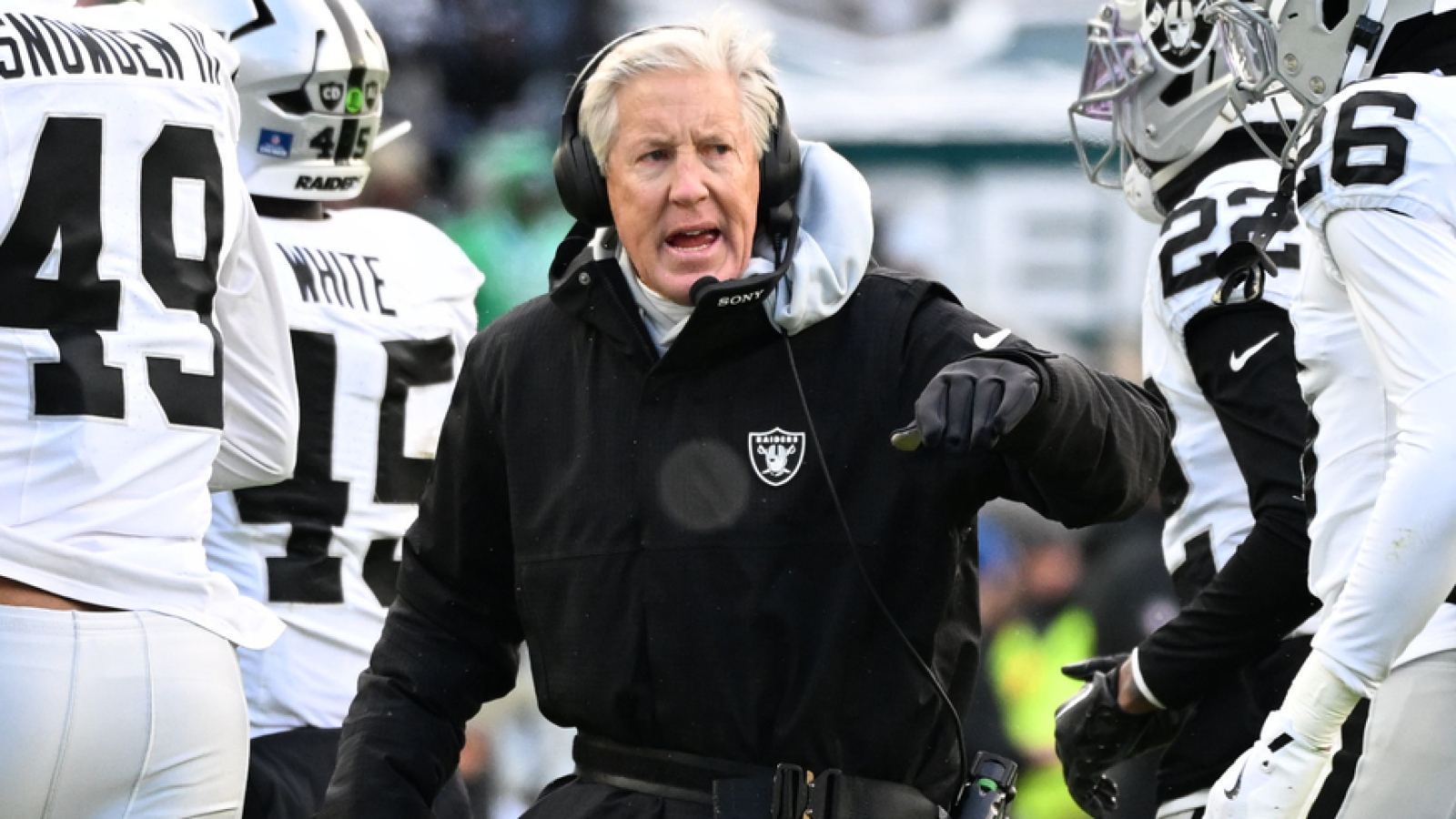 https://www.yardbarker.com/media/8/4/8462ef7e10c27ecdb7de542789e63ab6df0fc79e/thumb_16x9/pete-carroll-defends-raiders-shutout-eagles.jpg?v=1
