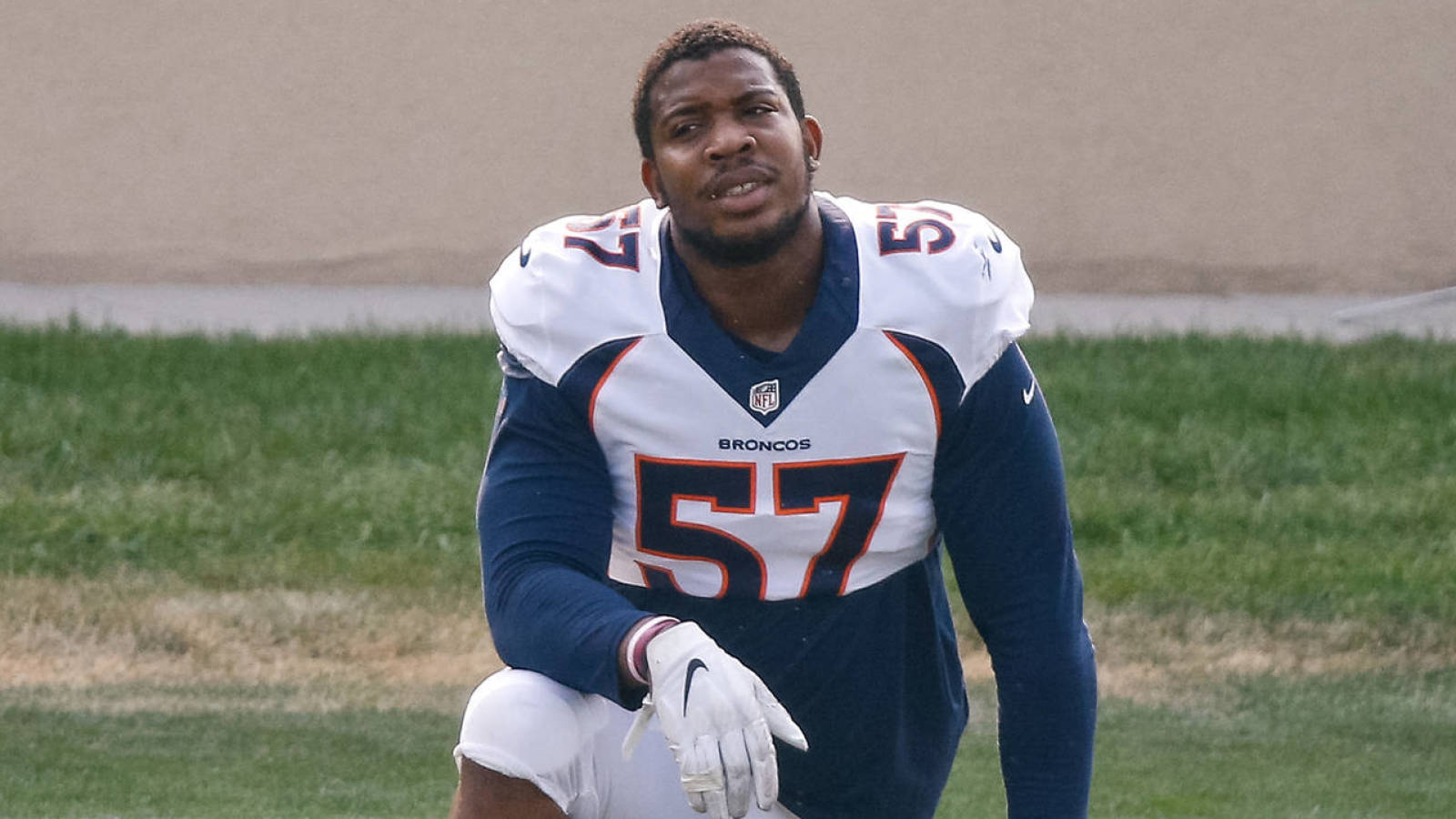 Texans host DL DeMarcus Walker on visit | Yardbarker