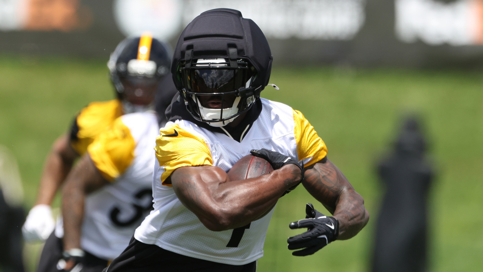 Steelers Free Up 18 Million In Cap Room With DK Metcalf Contract Move