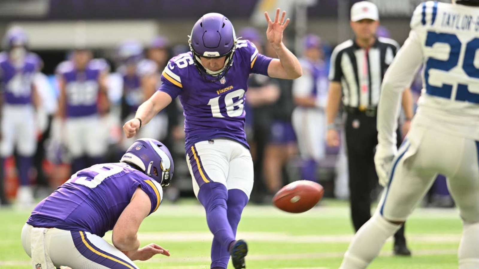 Will Reichard sets new Vikings record for consecutive field goals made