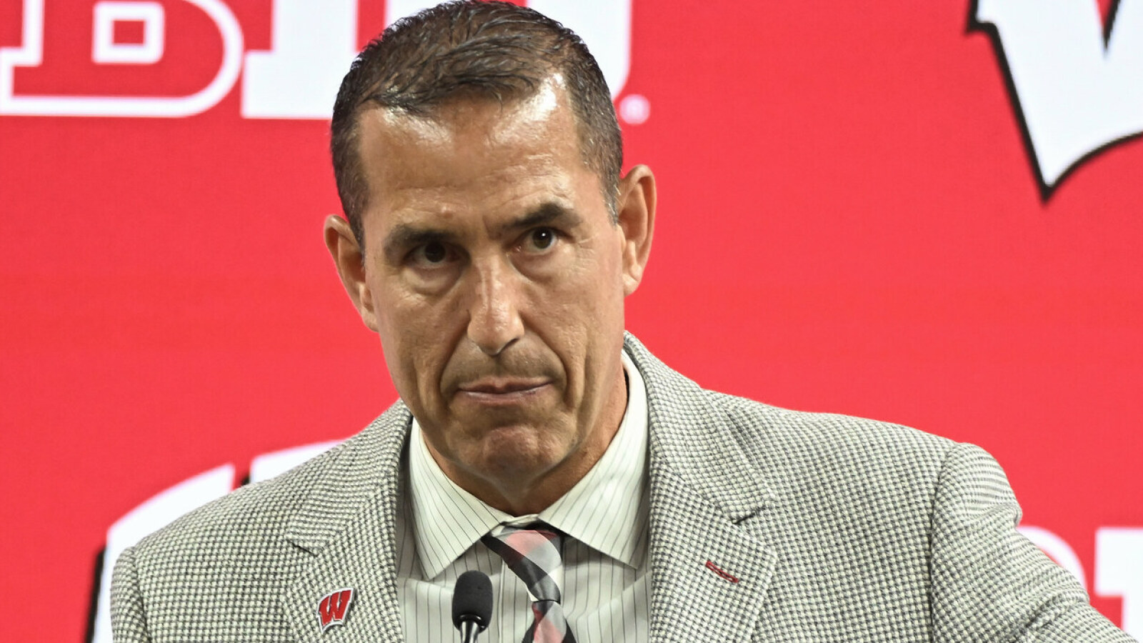 wisconsin-rapidly-rebuilding-football-cu