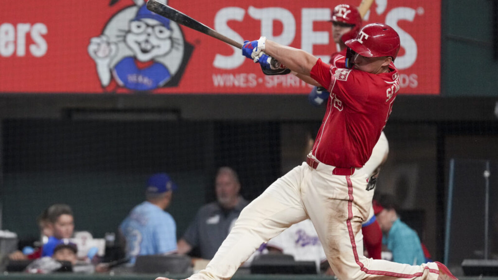 AL West Race Comes Down to the Wire!