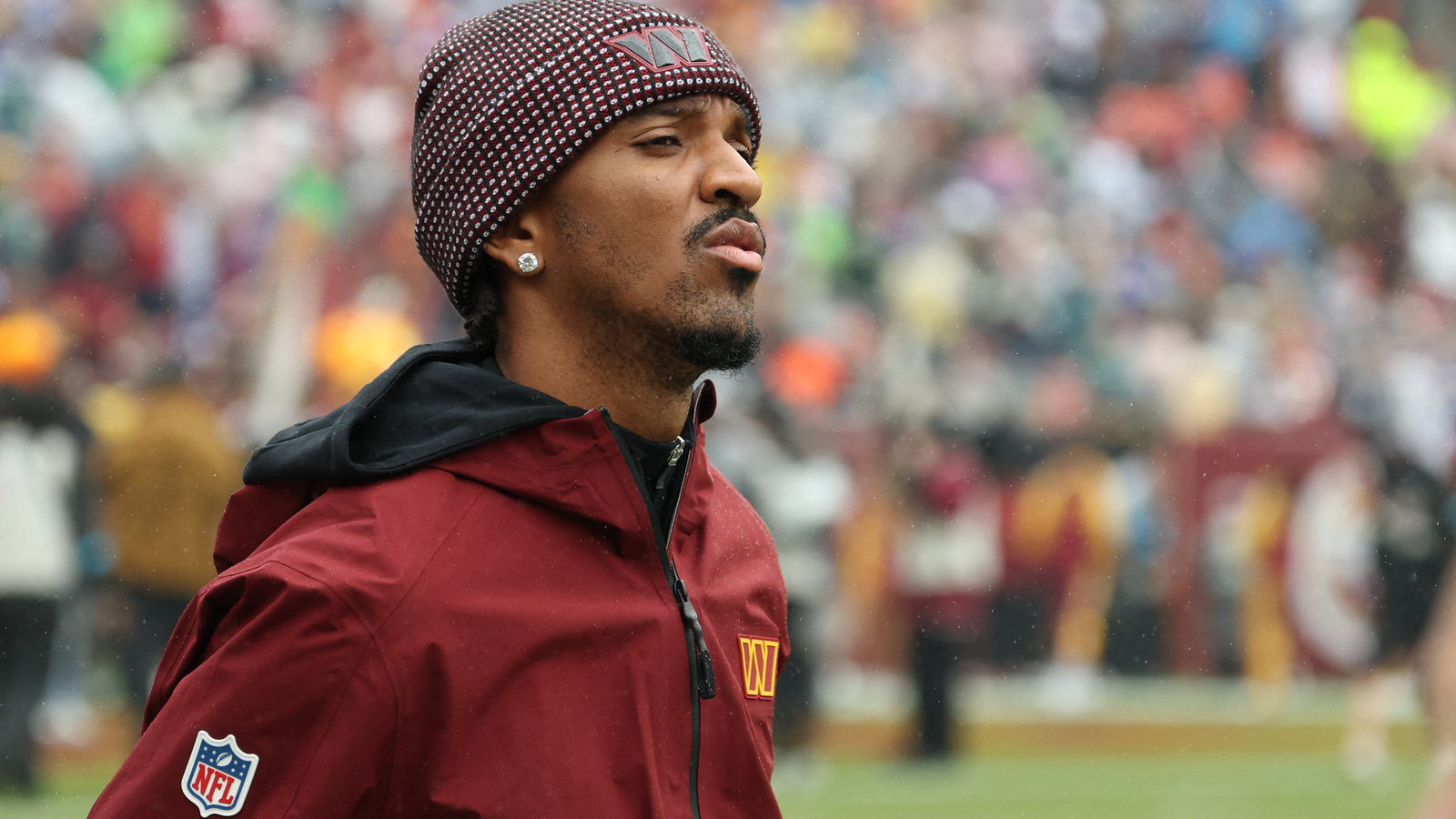 Jayden Daniels Battles Severe Injury, Looming Surgery To Join The Commanders In London