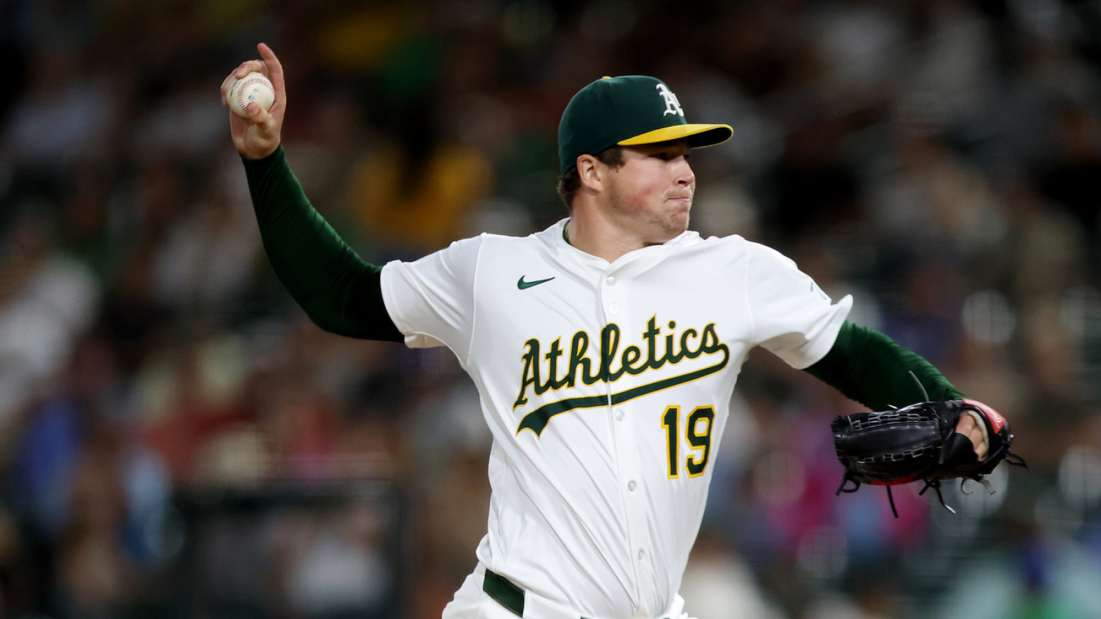 https://www.yardbarker.com/media/8/5/85249a8887305ccd0e8445236fa5c2c14a66ac20/thumb_16x9/athletics-reversing-course-on-former-star-trade.jpg?v=1