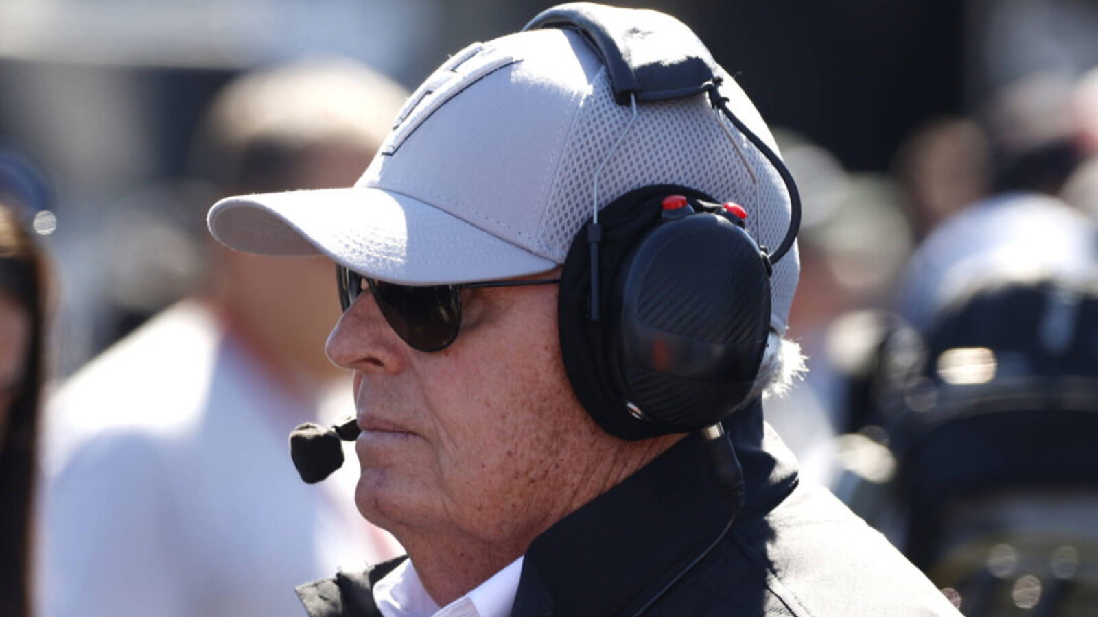 Rick Hendrick Emphasizes Team Unity Amid Postseason Challenges