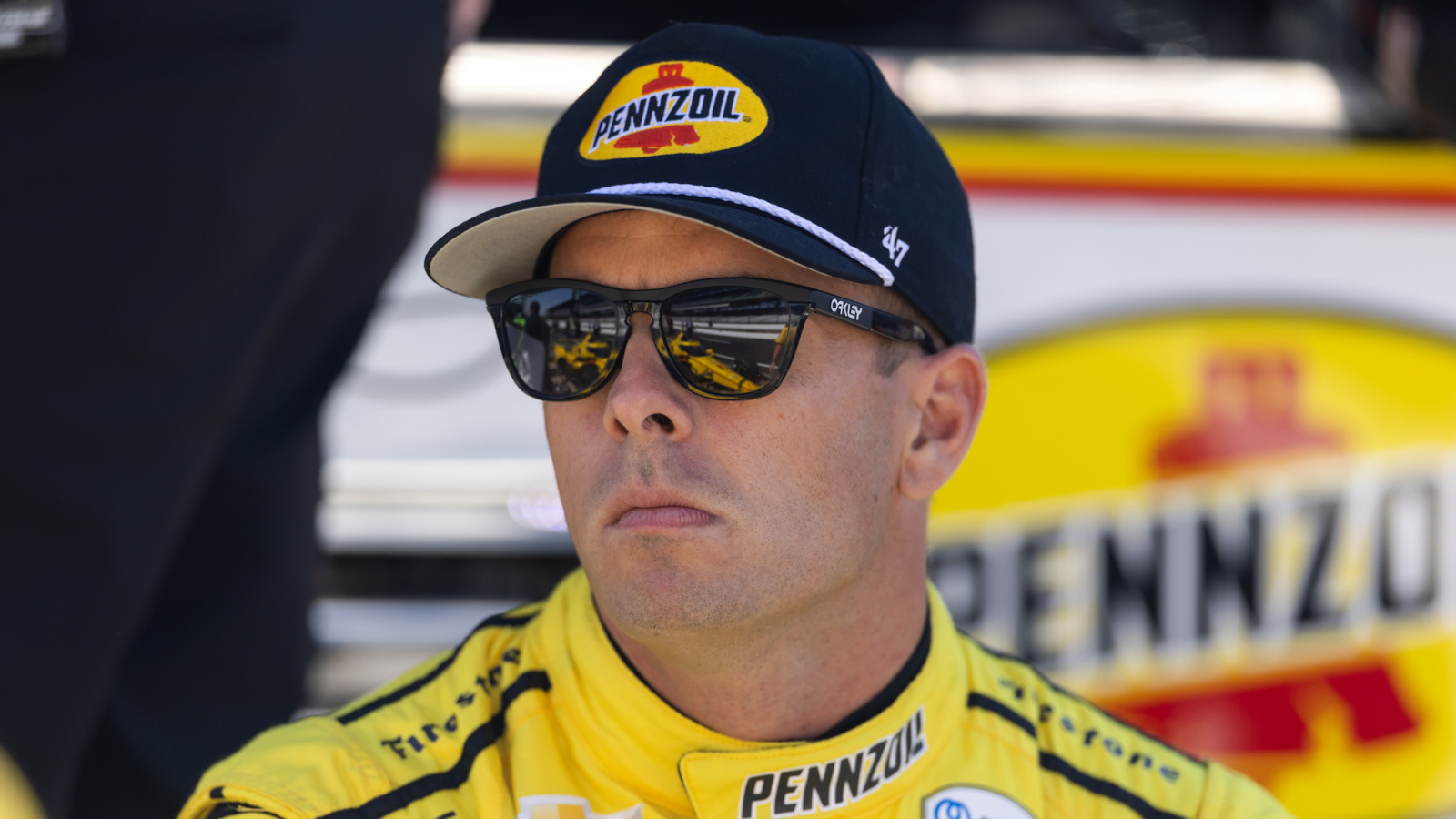 Scott McLaughlin wins pole for IndyCar season opener in St. Petersburg