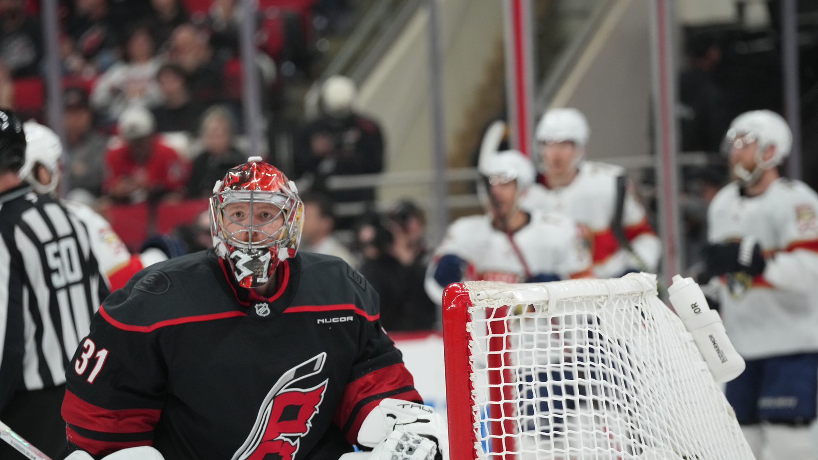 https://www.yardbarker.com/media/8/5/8593b4d9e5ee2104aa21ee4fd6d88391868018dd/thumb_16x9/carolina-hurricanes-over-hump.jpg
