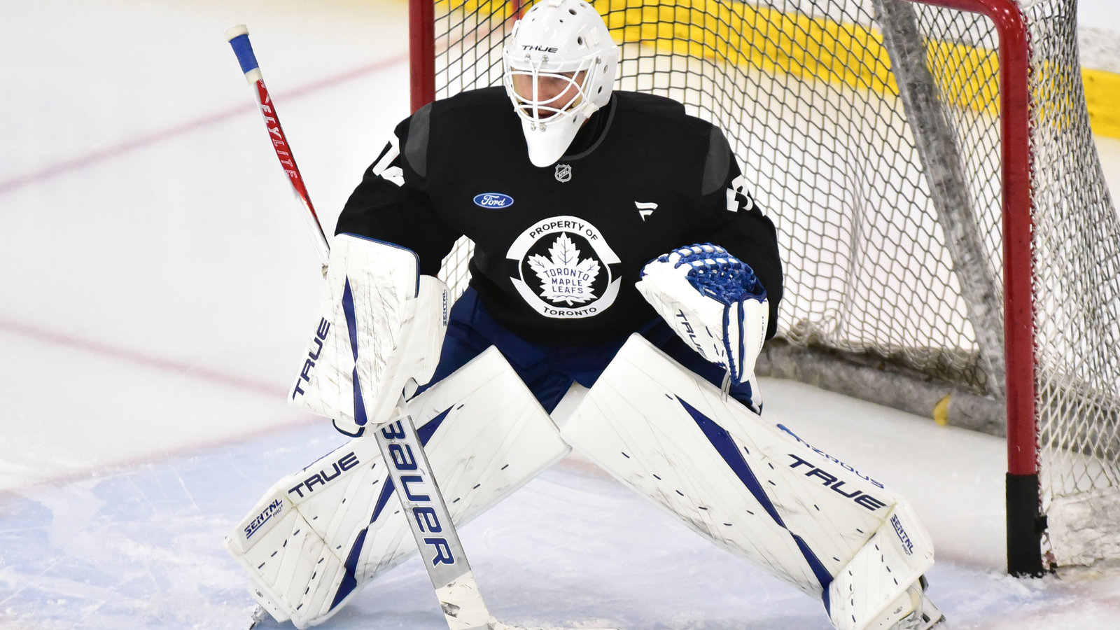 John Chayka expresses belief in Sergei Bobrovsky's abilities following poor start vs. Kraken