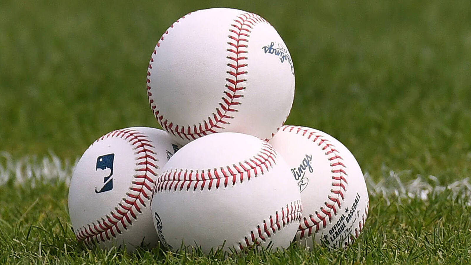 MLB moves closer toward union's asks on minimum salary - Vimarsana News