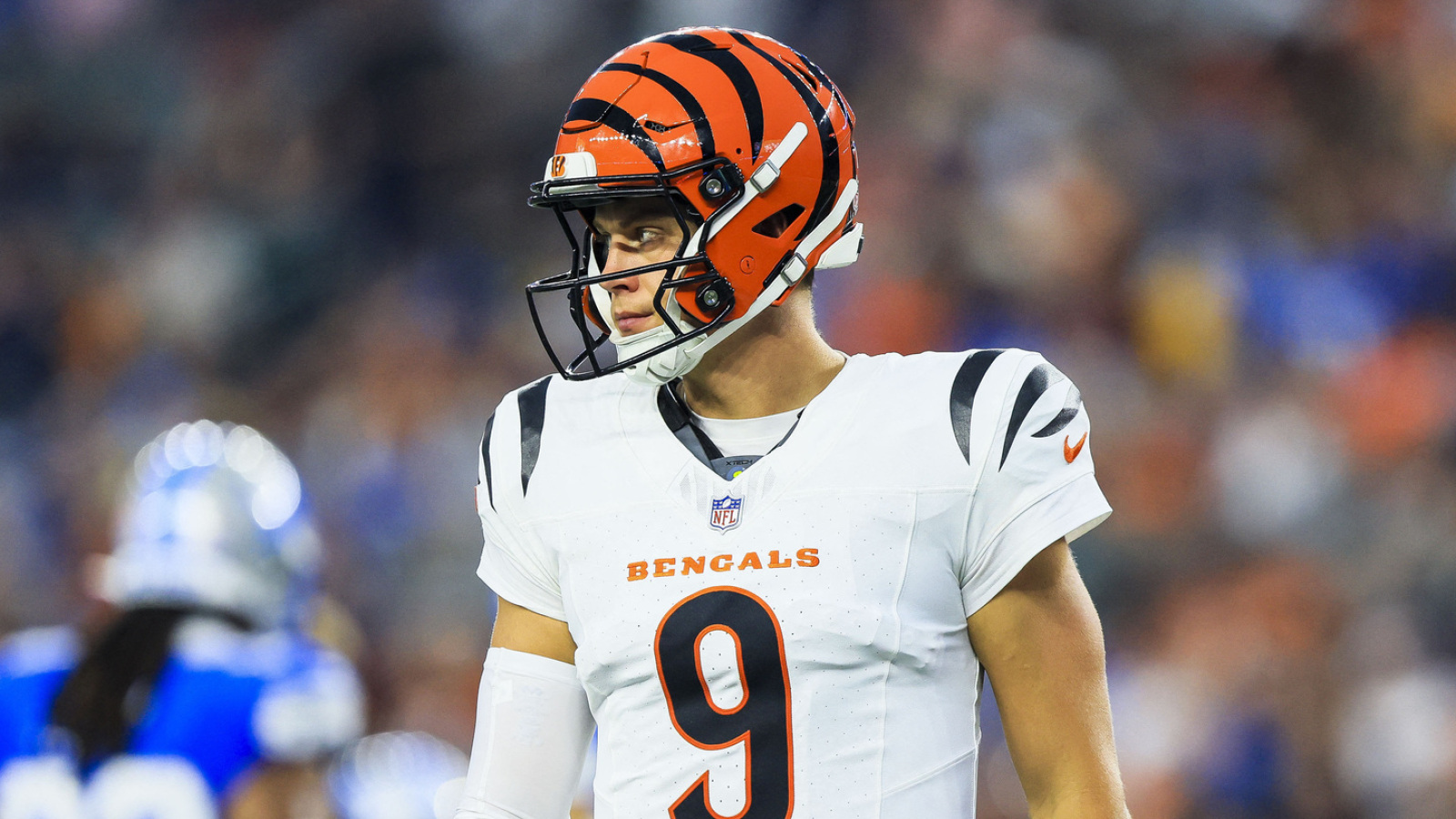 https://www.yardbarker.com/media/8/6/86314eaff08242100891e988a94073a1c5e6beaf/thumb_16x9/three-nfl-quarterbacks-primed-deliver-best.jpg?v=1