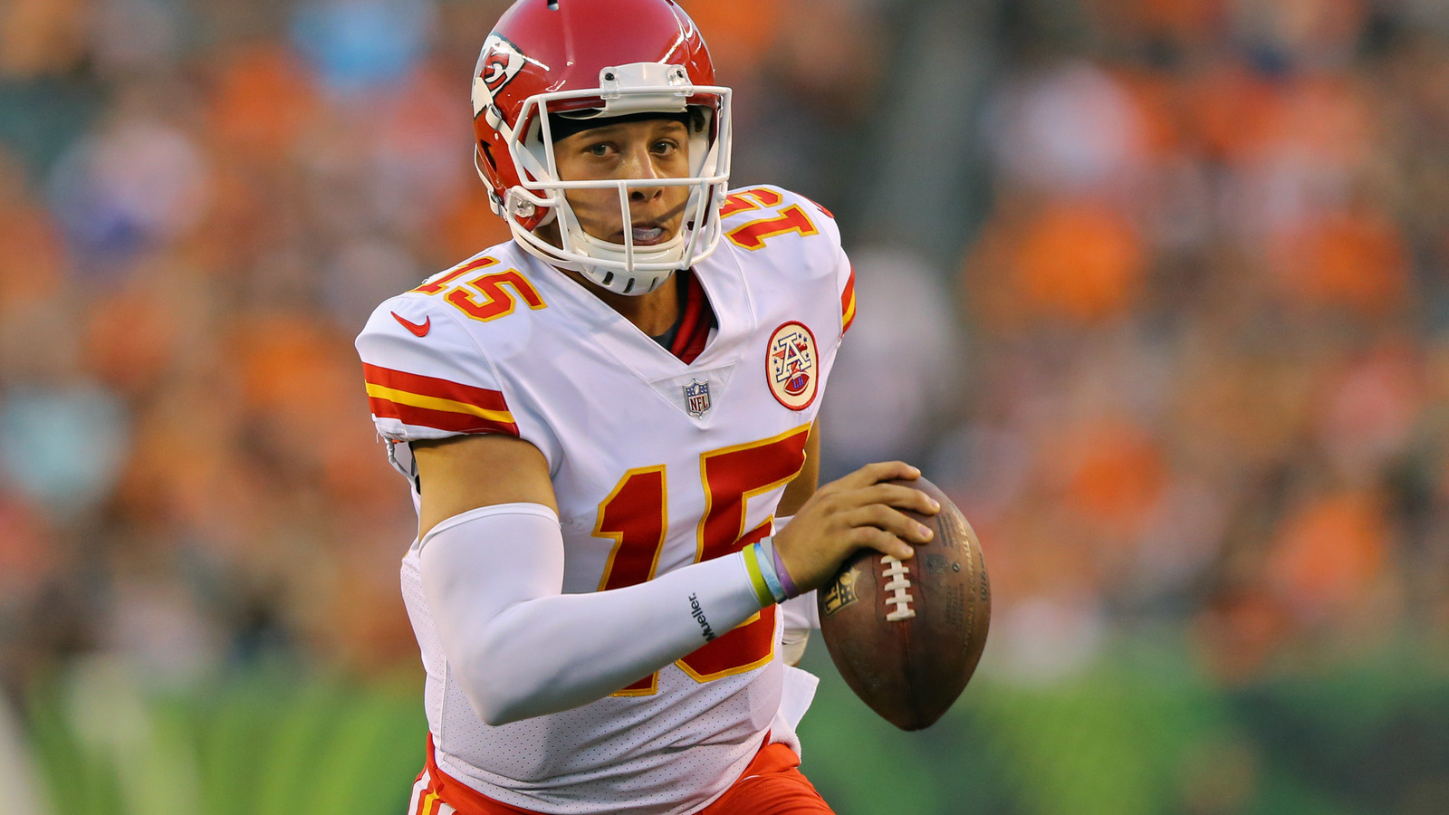 Kelce: Chiefs can win Super Bowl with Mahomes | Yardbarker.com1600 x 900