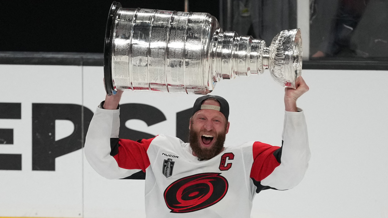 https://www.yardbarker.com/media/8/6/869732efe0366a5348a7d317bde39a6332a759e3/thumb_16x9/2026-27-nhl-captains-quiz.jpg?v=1