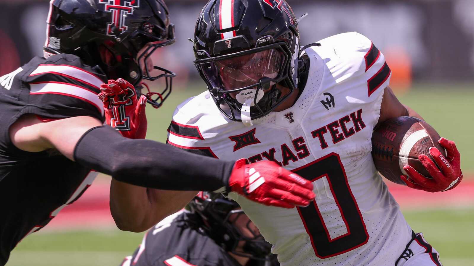 https://www.yardbarker.com/media/8/6/86def933051bc1780bde1d0a09d2bdac671147cd/thumb_16x9/texas-techs-transfer-portal-class-takes-hit-injury.jpg