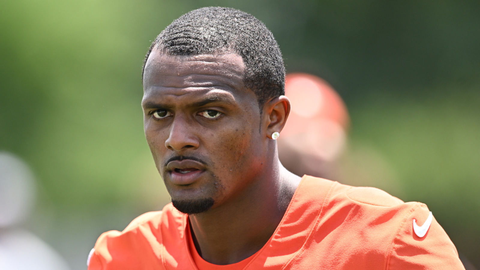 Browns Quarterbacks Struggle in Preseason Loss to Bears