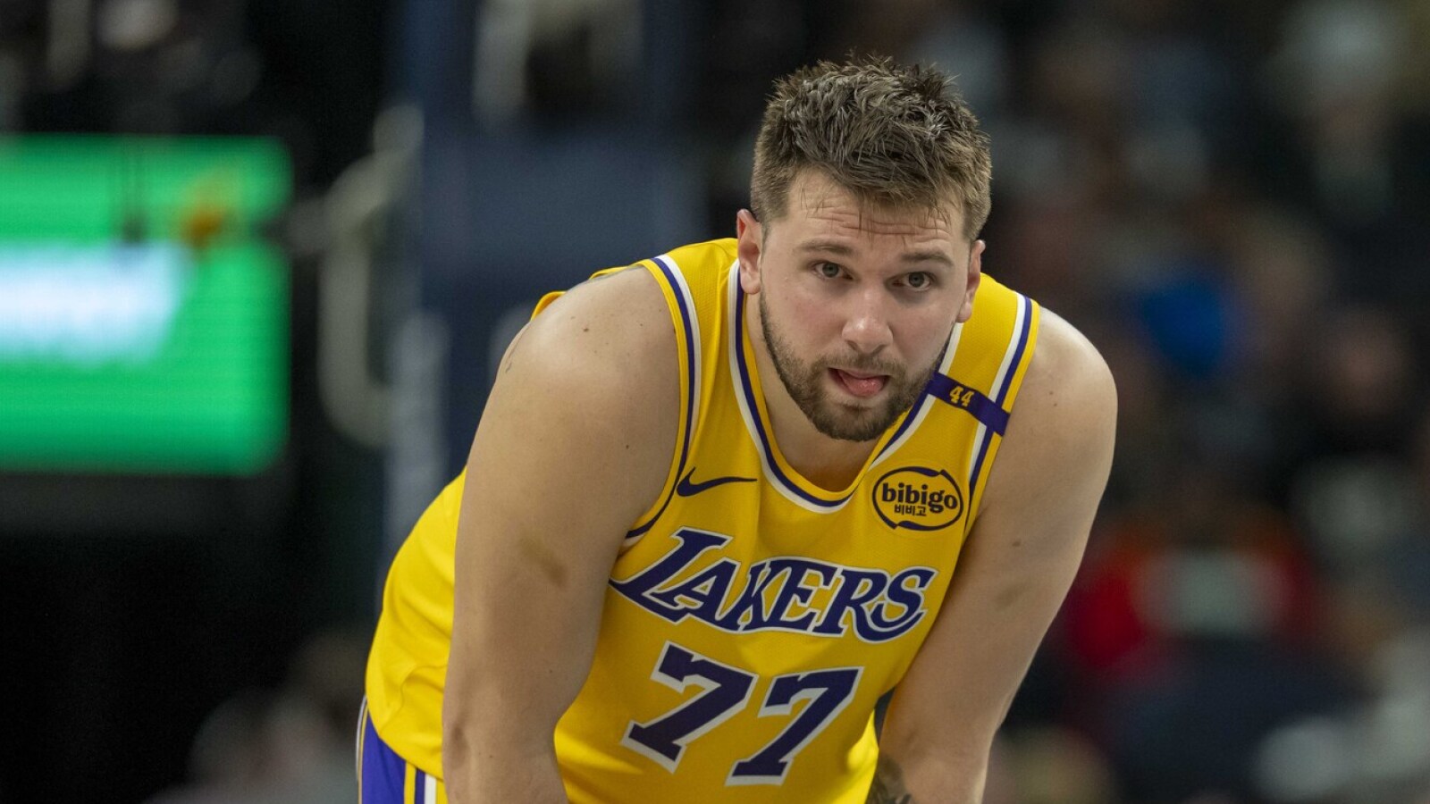 https://www.yardbarker.com/media/8/7/875ae9fb183cdc2446ee6ce97264d6a8402627eb/thumb_16x9/offseason-change-push-doncic-back-mvp-conversation.jpg?v=1