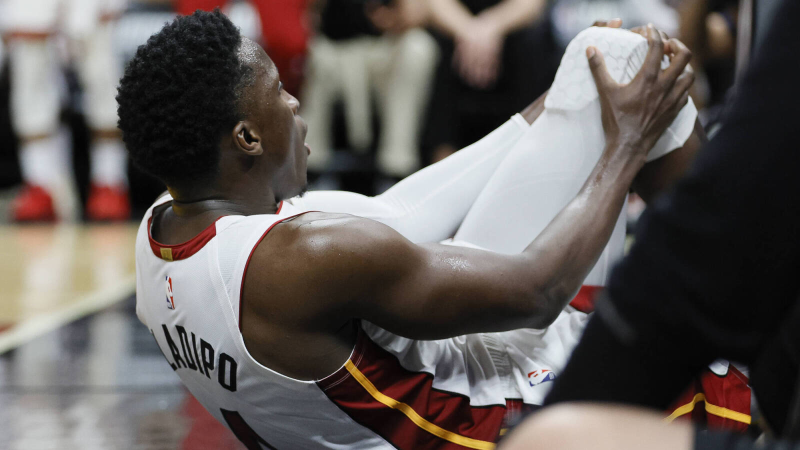 Watch: Victor Oladipo suffers scary-looking knee injury - Vimarsana News