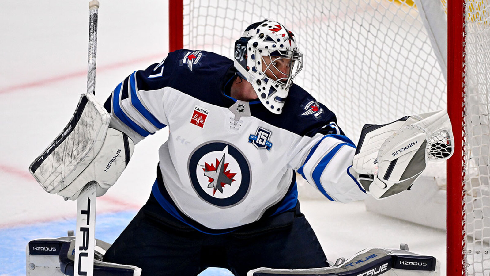 The 3 current frontrunners in potential Connor Hellebuyck trade