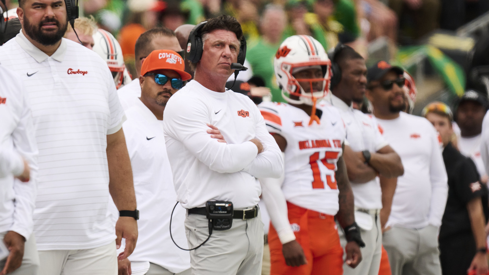 https://www.yardbarker.com/media/8/7/87aa382dbac2ecc72fa0e3a26ad9899083c9aec6/thumb_16x9/sep-6-2025-eugene-oregon-usa-oklahoma-state.jpg