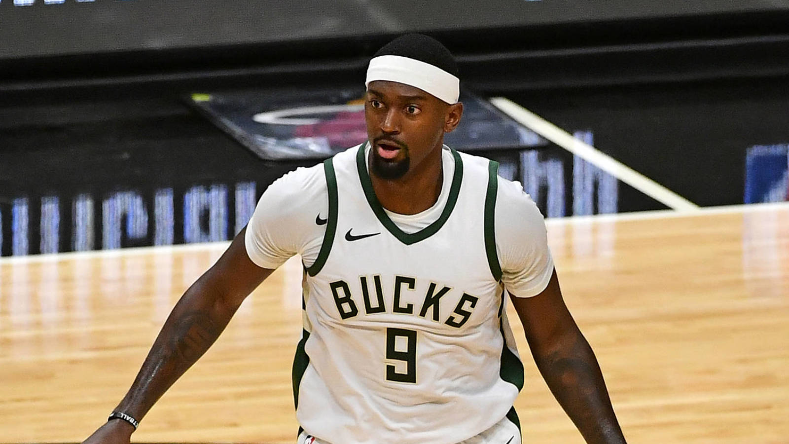 bobby portis jr eyes