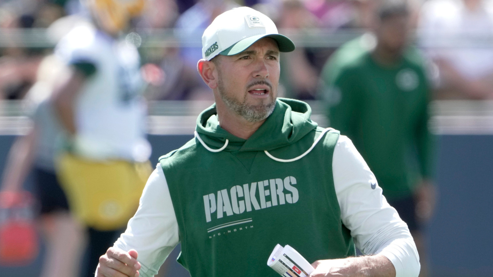 https://www.yardbarker.com/media/8/7/87fbce4da934eddcb7d76a665cb9a22078dd370b/thumb_16x9/green-bay-packers-head-coach-matt-lafleur-shown.jpg?v=1