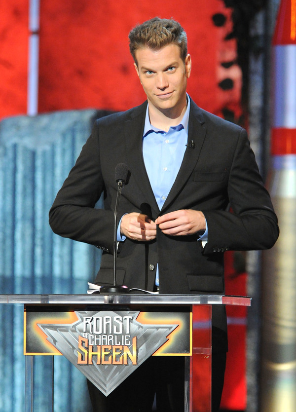 The 20 best Comedy Central Roast jokes of all time | Yardbarker