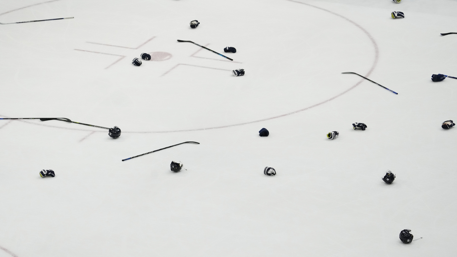 No, opening the NCAA to CHL kids won’t 'improve the Canadiens junior