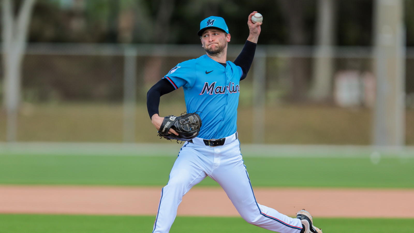 Marlins select Josh Simpson, DFA Robinson Pina | Yardbarker