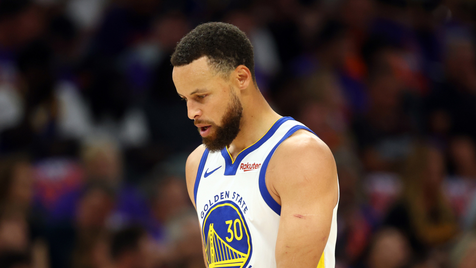 https://www.yardbarker.com/media/8/8/8879ae79b06ed7d3f5f89dd875c938004f945965/thumb_16x9/warriors-underwhelming-offseason-keeps-fueling.jpg?v=1