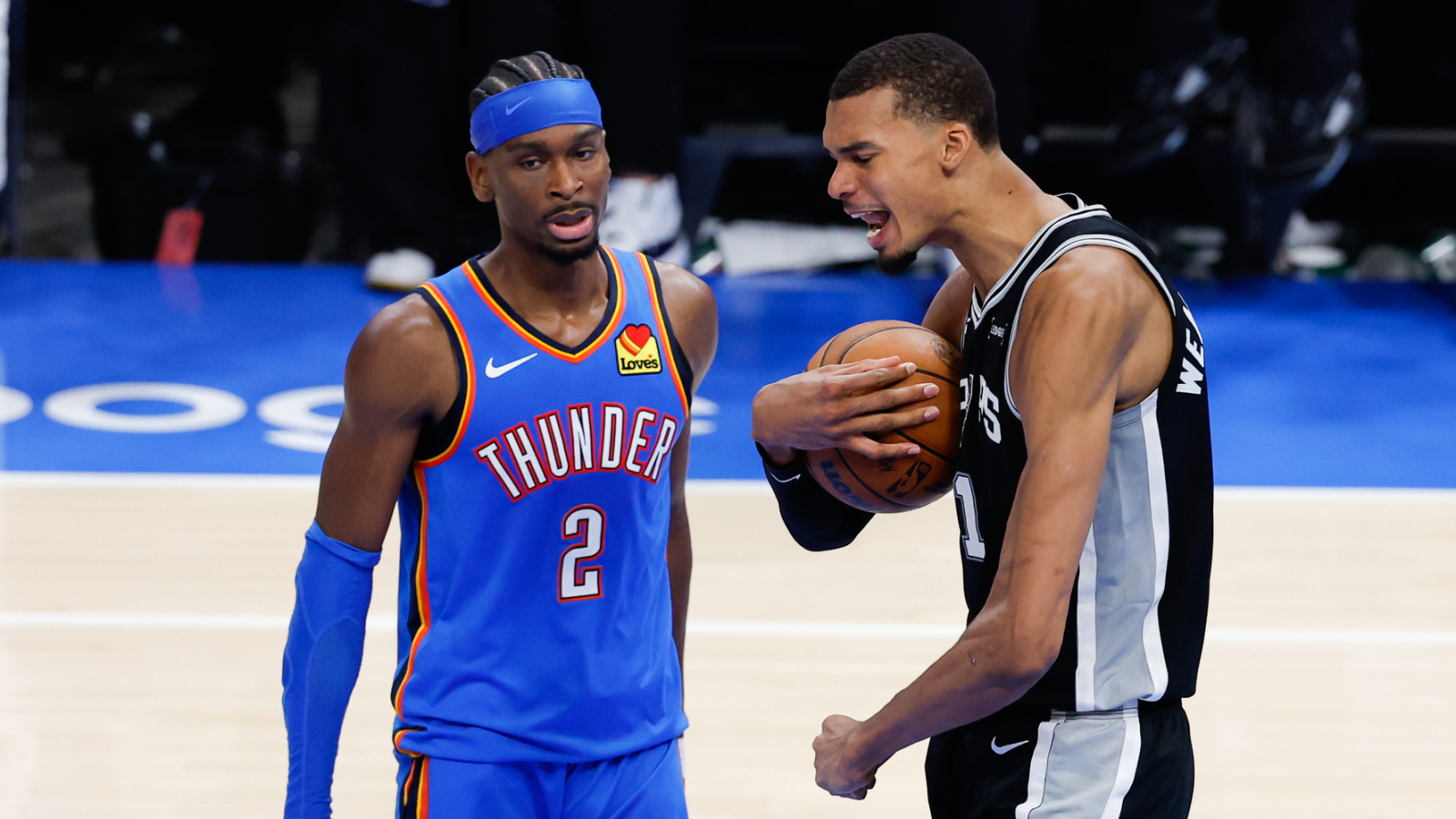 https://www.yardbarker.com/media/8/8/889aadd89e4f376cba70ee9db53801c0b17adb0b/thumb_16x9/youngest-40-point-playoff-games-quiz.jpg?v=1