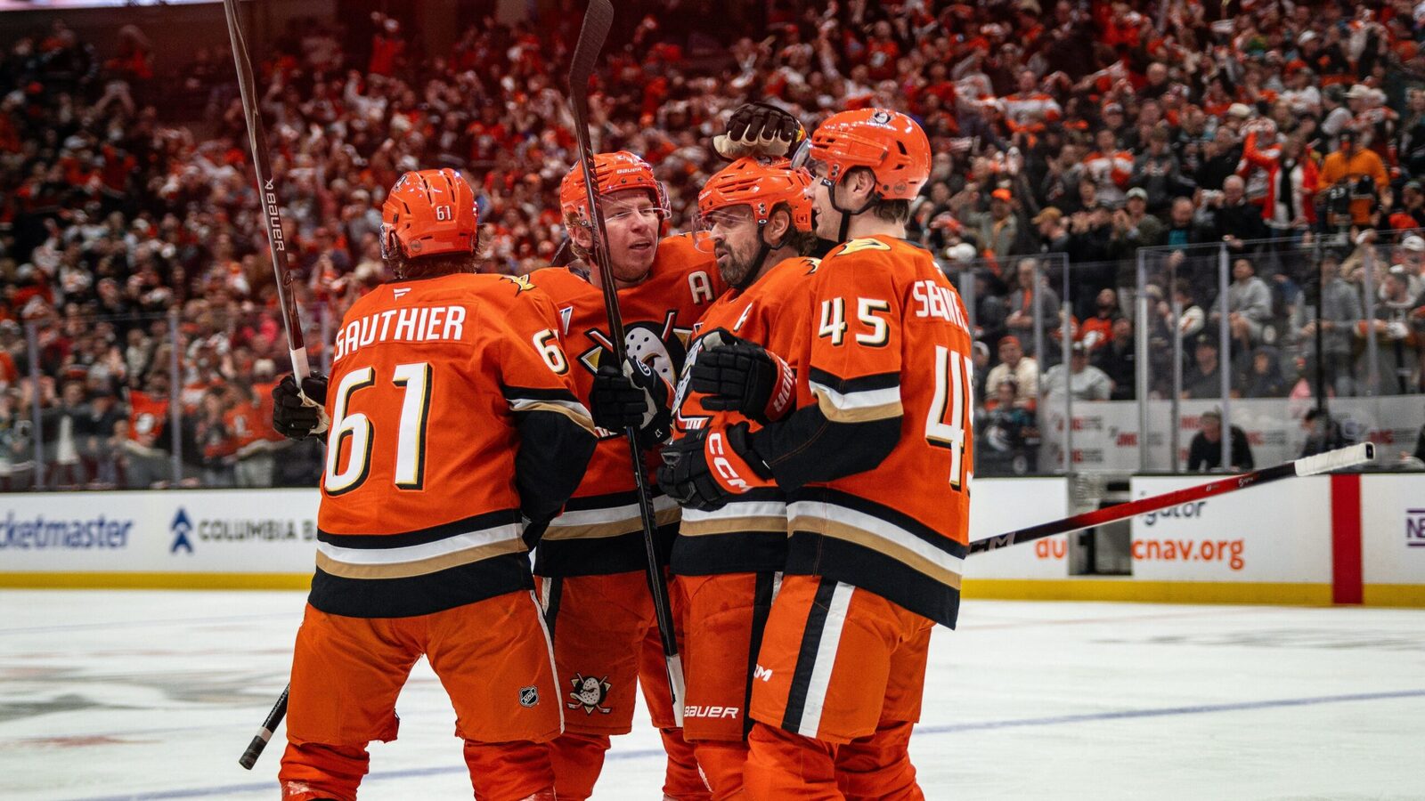 Oilers on verge of elimination after blowing leads to Ducks
