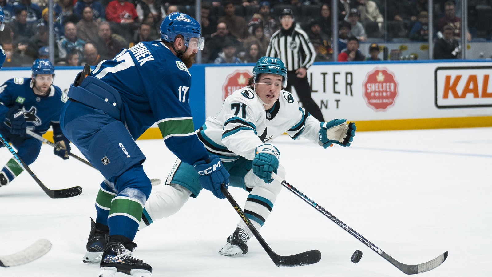 How feasible is trading Canucks' Filip Hronek for another top-five draft pick?
