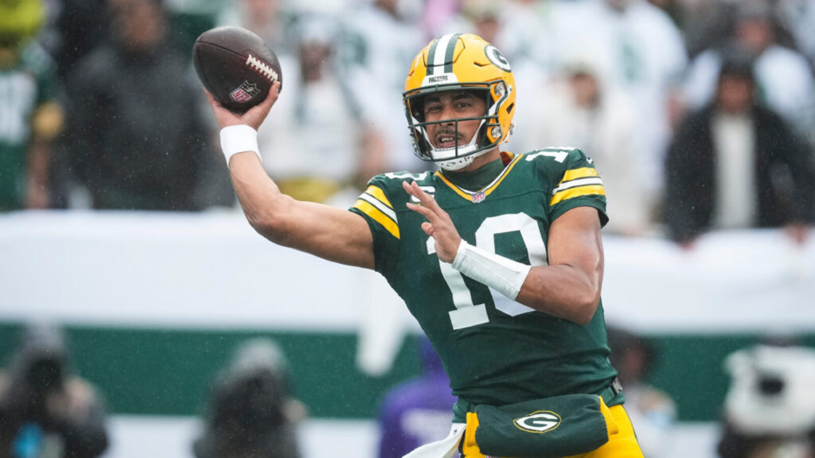 Packers vs. Falcons Preview: Green Bay Welcomes Atlanta to Lambeau