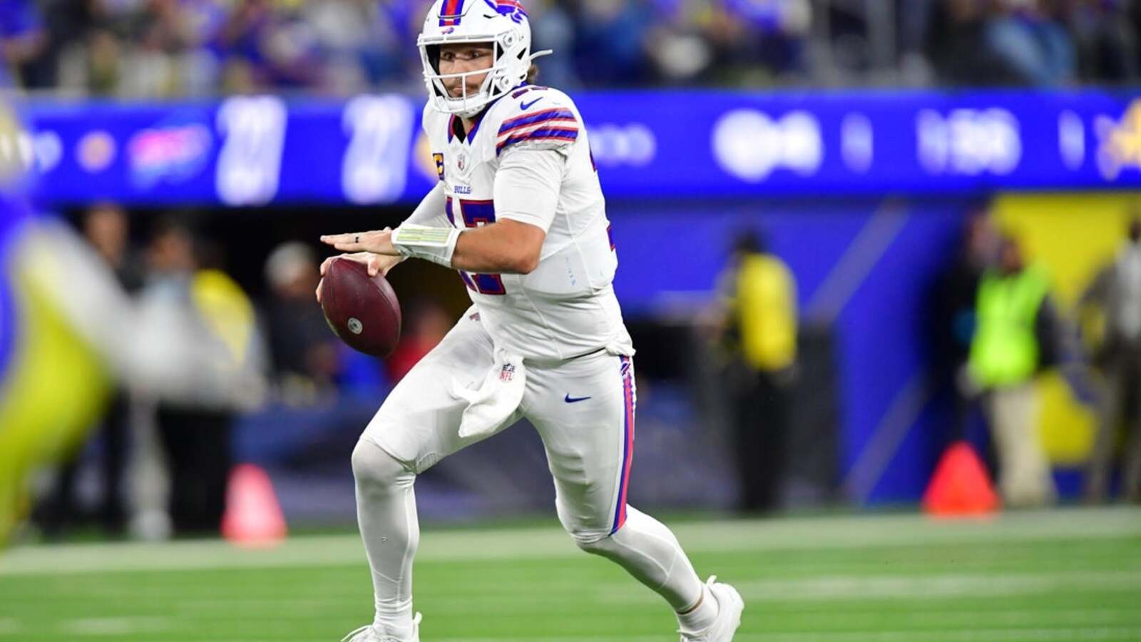 Fumbling Bills seek better security in Las Vegas | Yardbarker