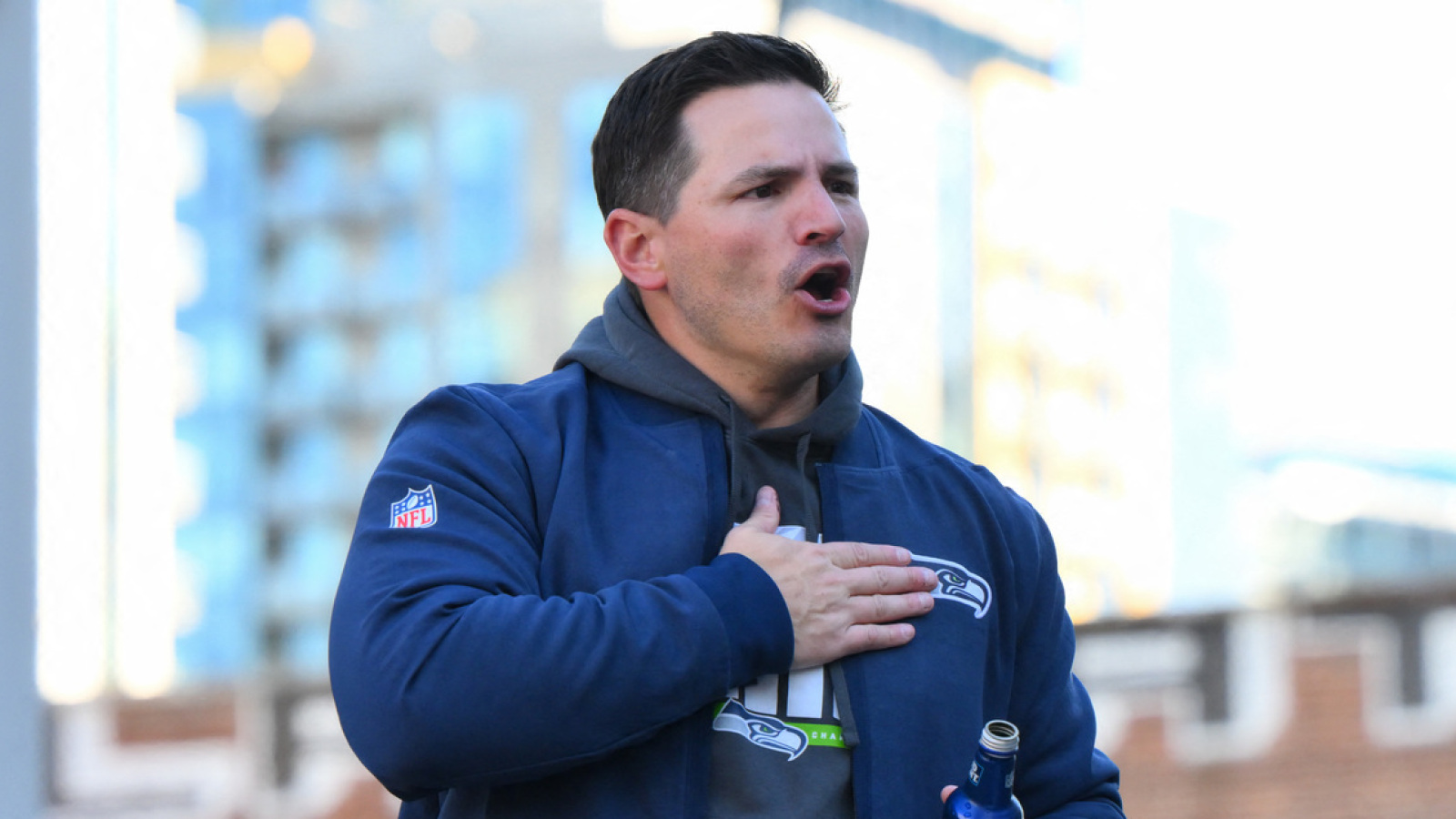 https://www.yardbarker.com/media/8/9/897aa281e60def5d015dfa01ea39bc3402b875e2/thumb_16x9/2026-nfl-head-coaches-quiz.jpg?v=1
