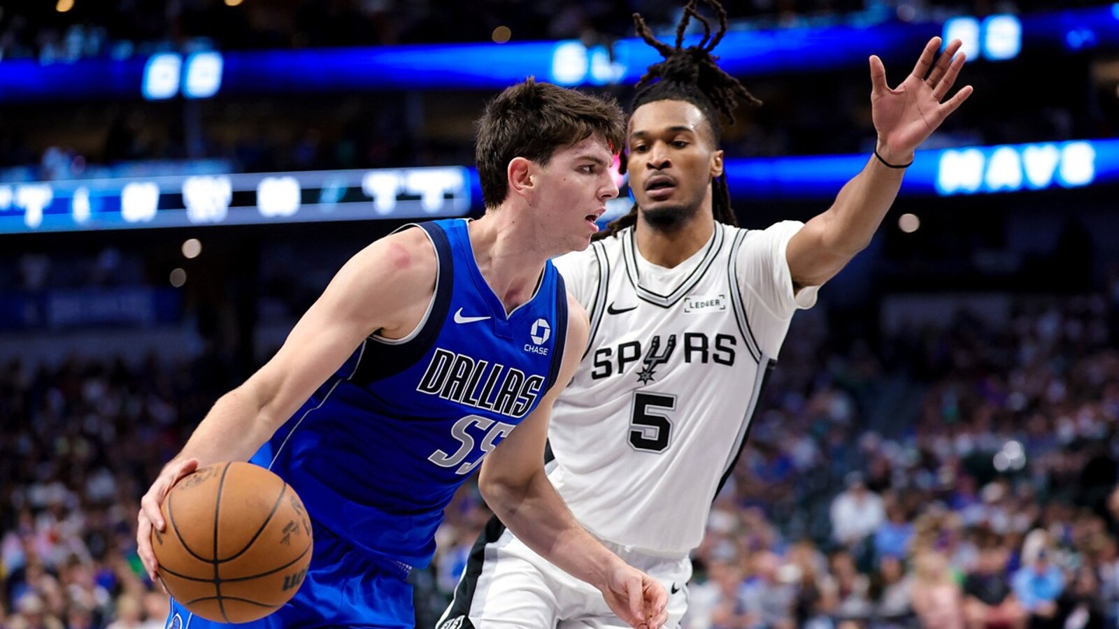 Sergio de Larrea Is Earning Dusty May’s Trust After Mavericks Rookie’s 21-Point Breakout