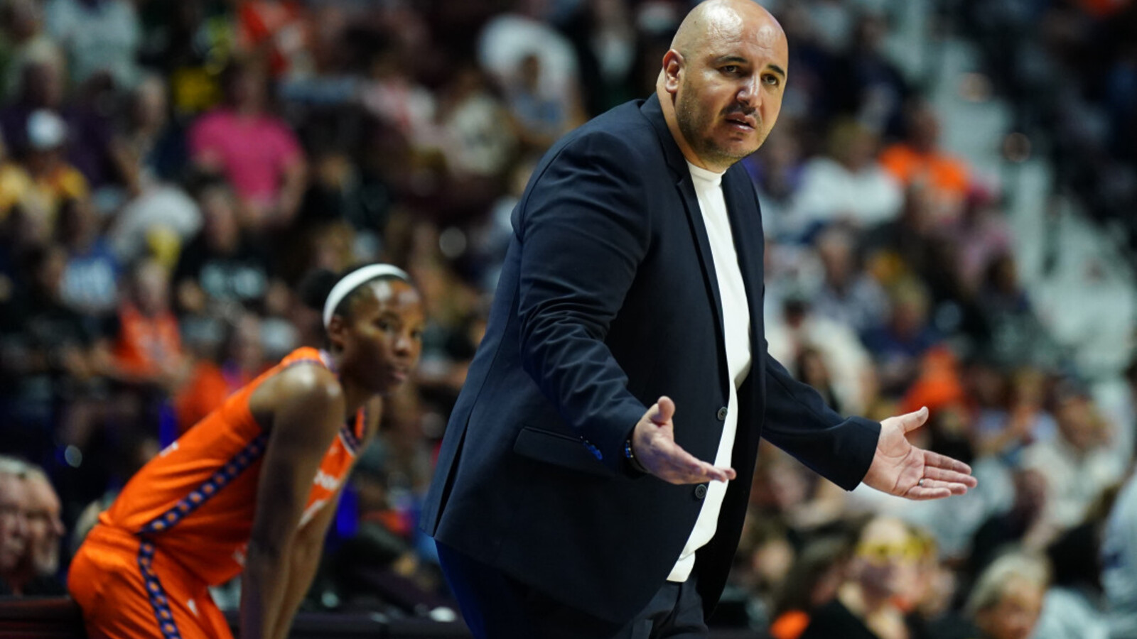 Sun Coach Doesn’t Hold Back After Indiana Fever Star’s Career Game ...