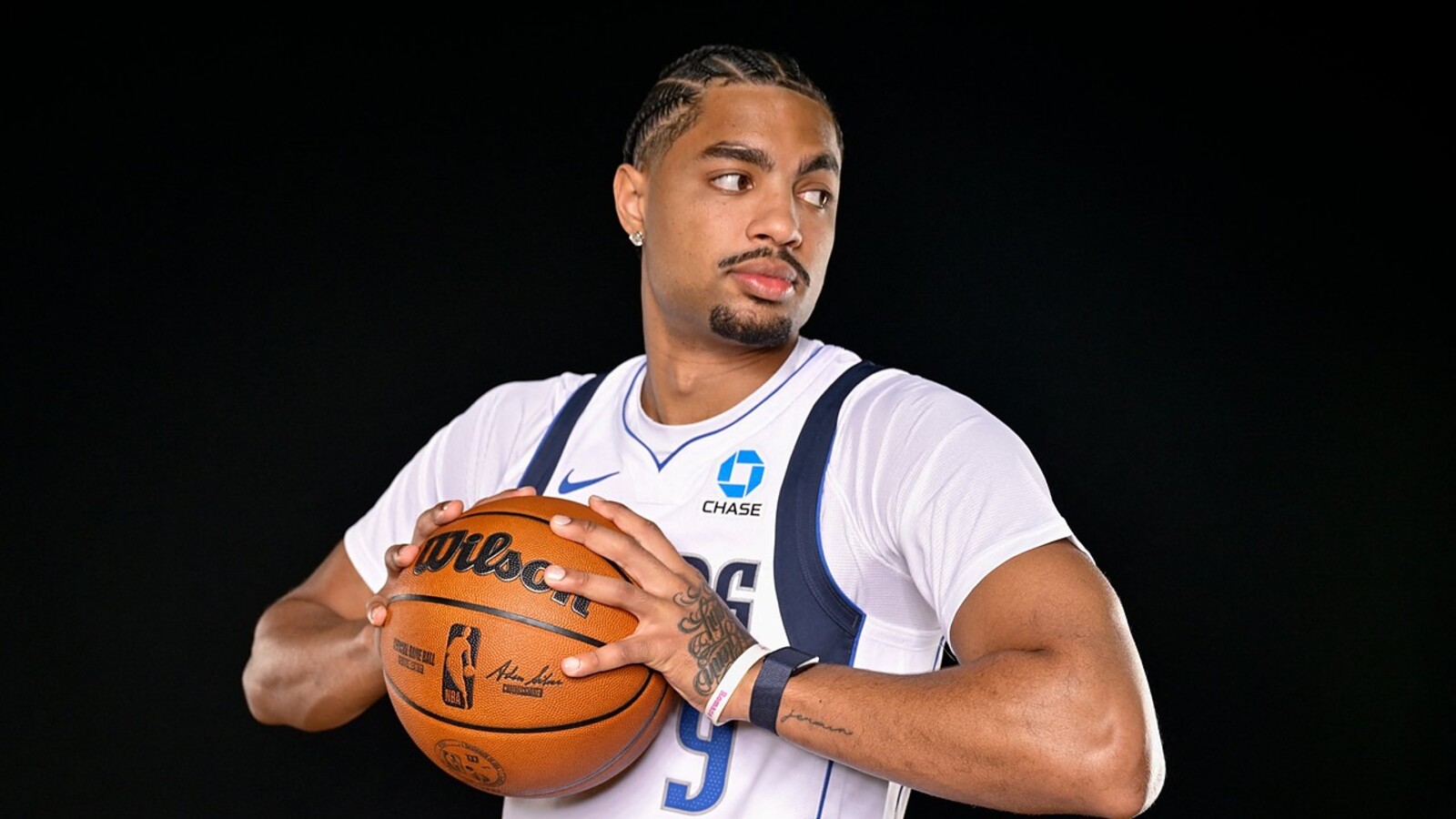 Dallas Mavericks Face 5 Injury Concerns As Another Player Lands On Report Before Rockets Game
