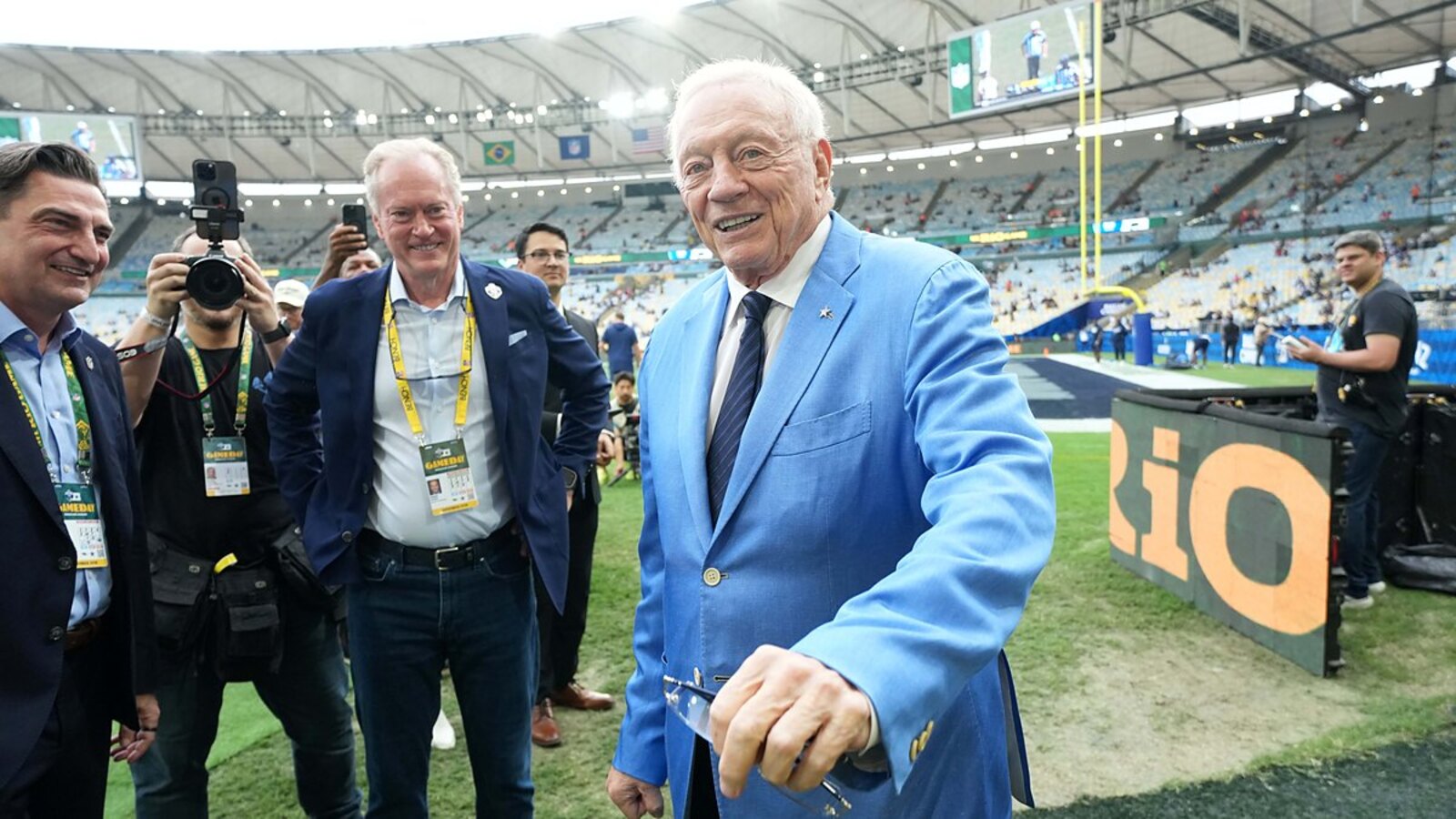 Jerry Jones Makes Feelings Clear About Going For Win Against Ravens