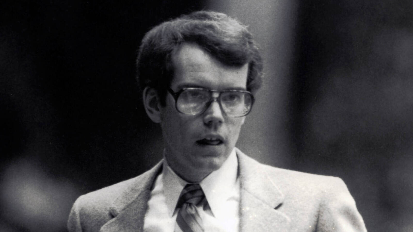 Former DePaul head coach Joey Meyer dies at 74 Yardbarker