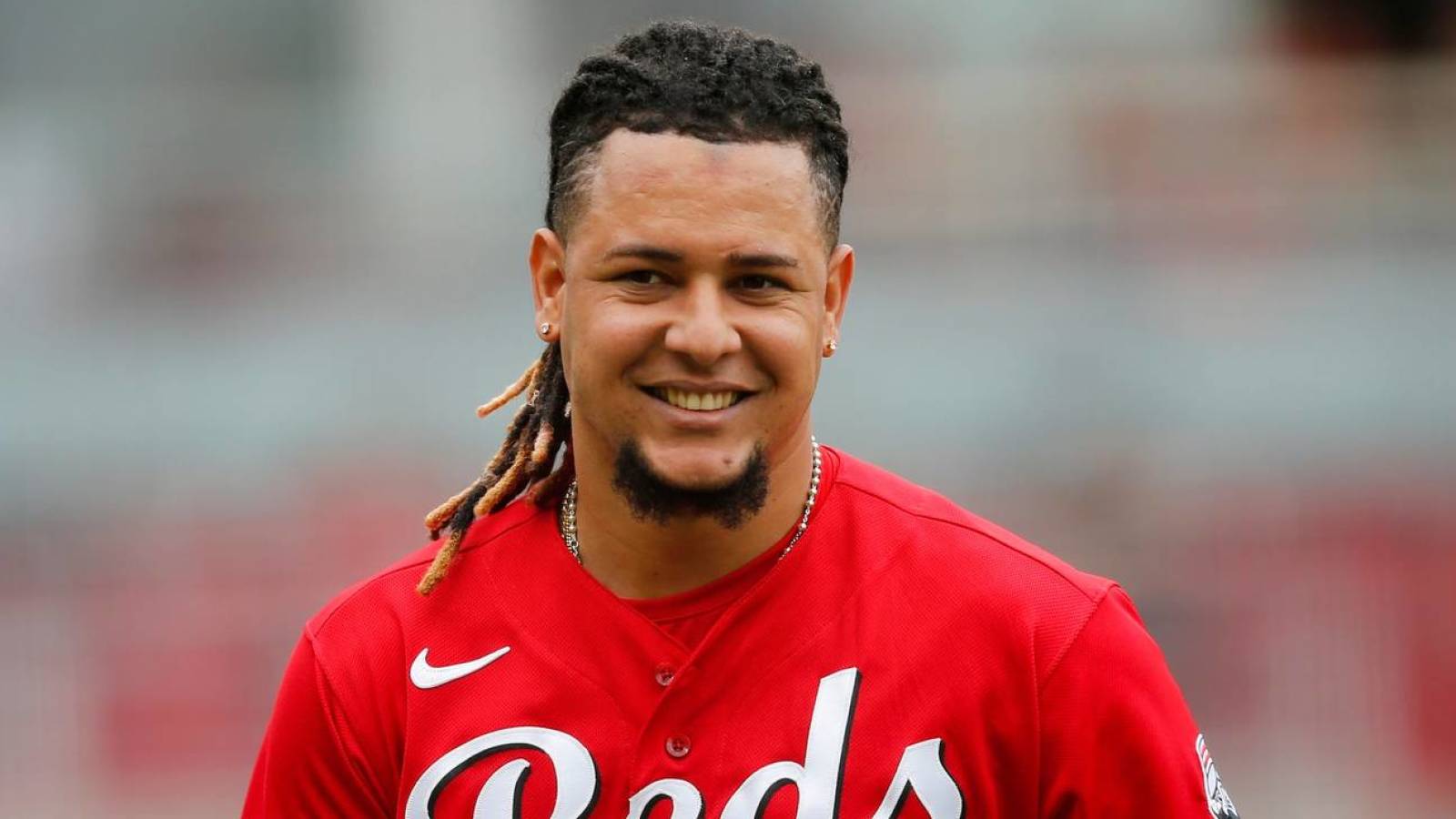 Should the Reds trade any of their high-end starters? - Vimarsana News
