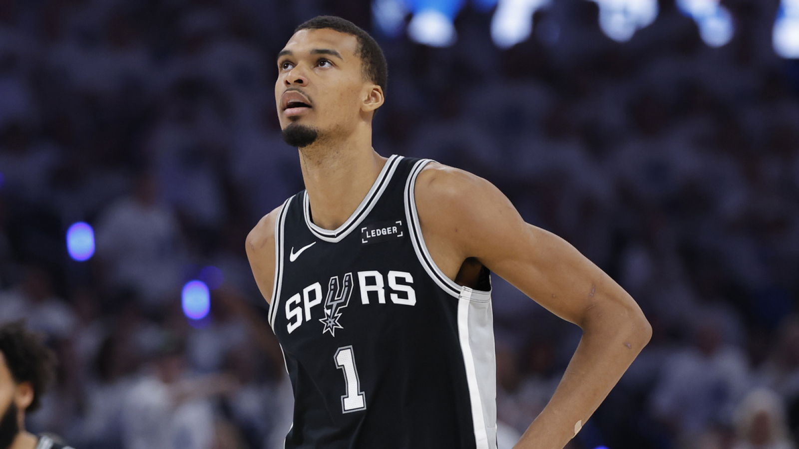 https://www.yardbarker.com/media/8/a/8aff1c8442c473133047ae90ad68ecf9469b1893/thumb_16x9/victor-wembanyama-disciplined-nba.jpg?v=1