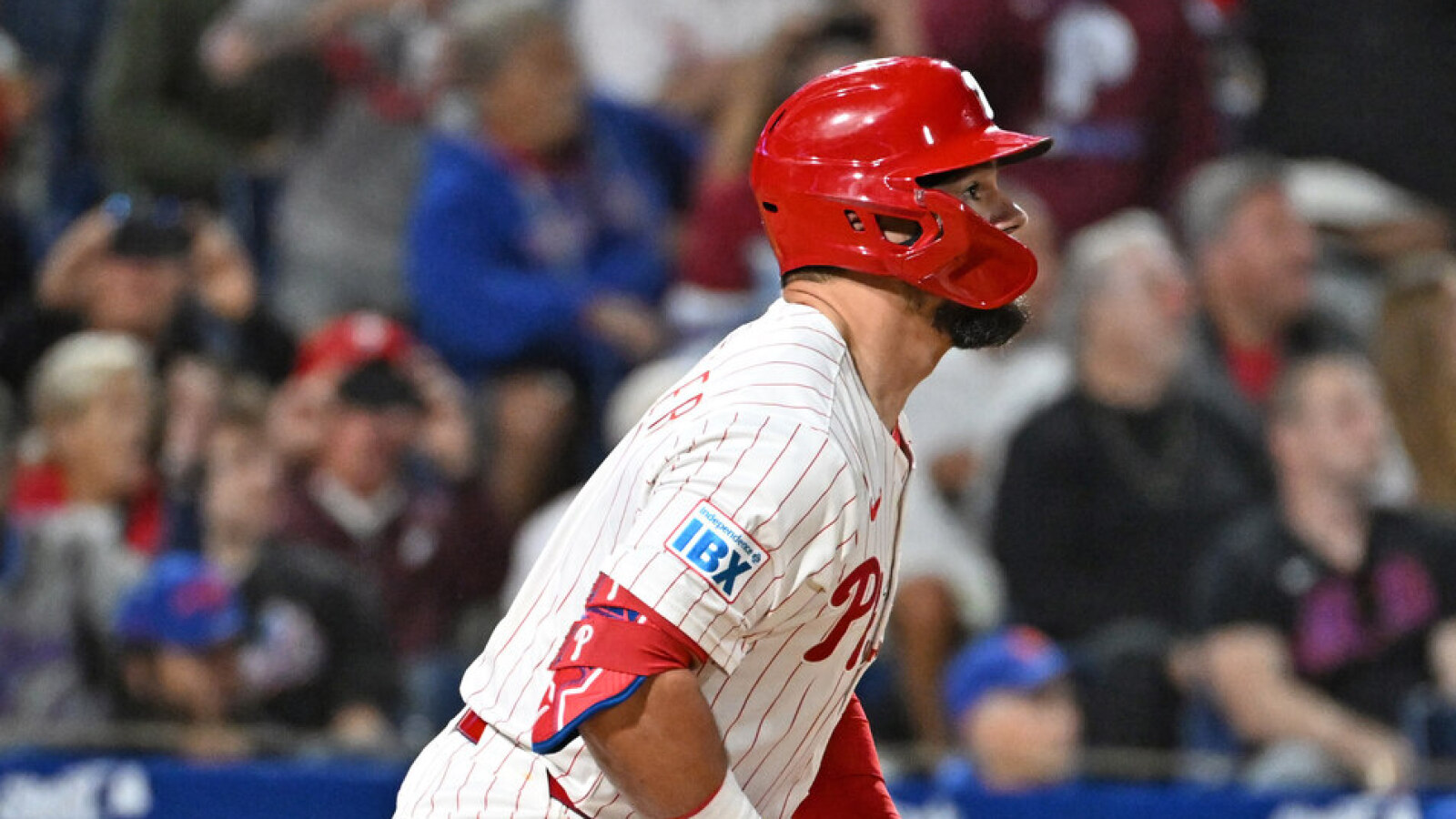 https://www.yardbarker.com/media/8/b/8b1747724439cc1ccf8b77dd7d3b59b9c412db4a/thumb_16x9/kyle-schwarbers-milestone-home-run-puts-him-rare.jpg?v=1