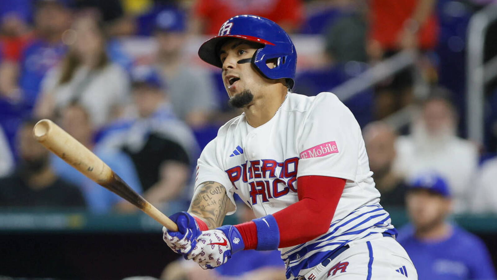 Javier Baez reminds us he still has magic with slick slide