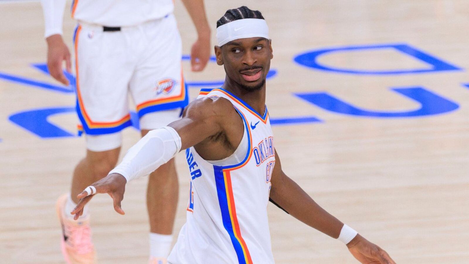 Shai-Gilgeous Alexander’s 3-Word Message on Historic NBA Streak Ending Revealed as Mark Daigneault Highlights Thunder Star’s Sacrifice
